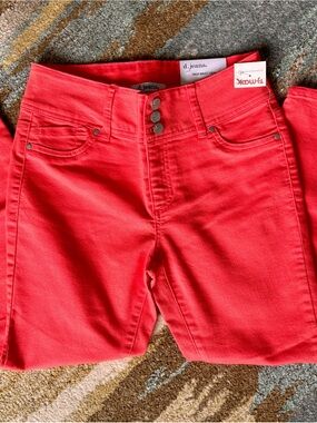 TJ MAXX d. jeans- High waist crop NWT